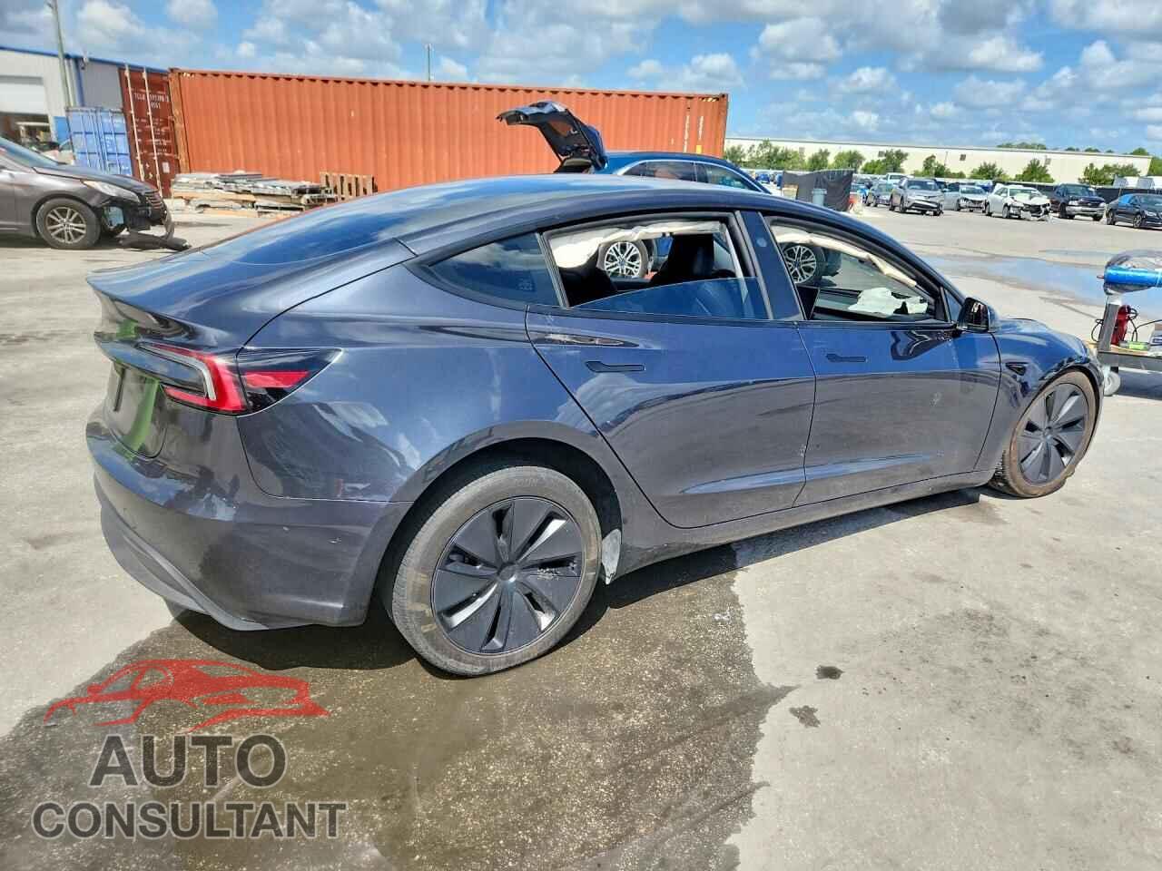 TESLA MODEL 3 2024 - 5YJ3E1EA4RF740963