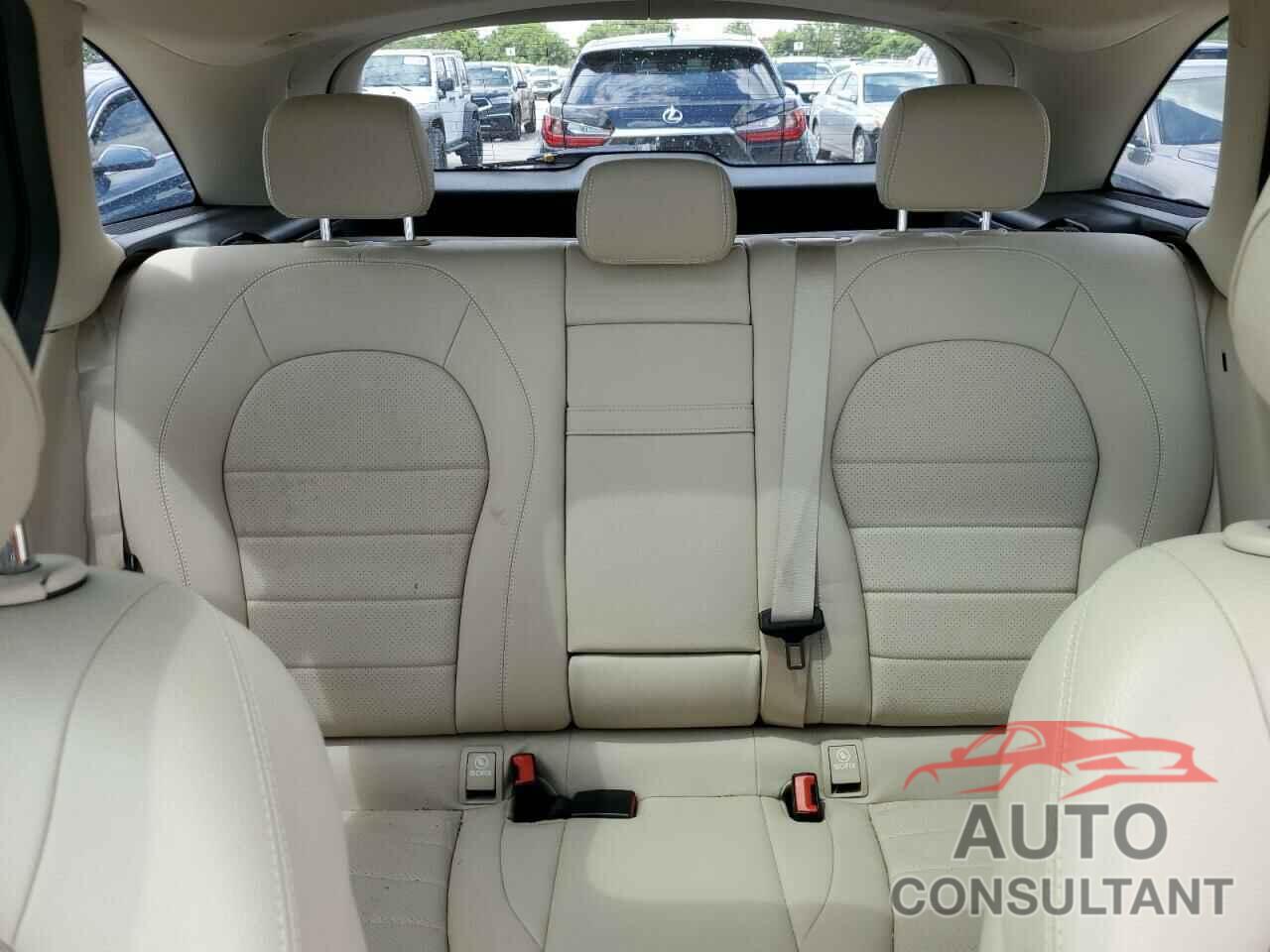 MERCEDES-BENZ GLC-CLASS 2018 - WDC0G4JB8JV081878