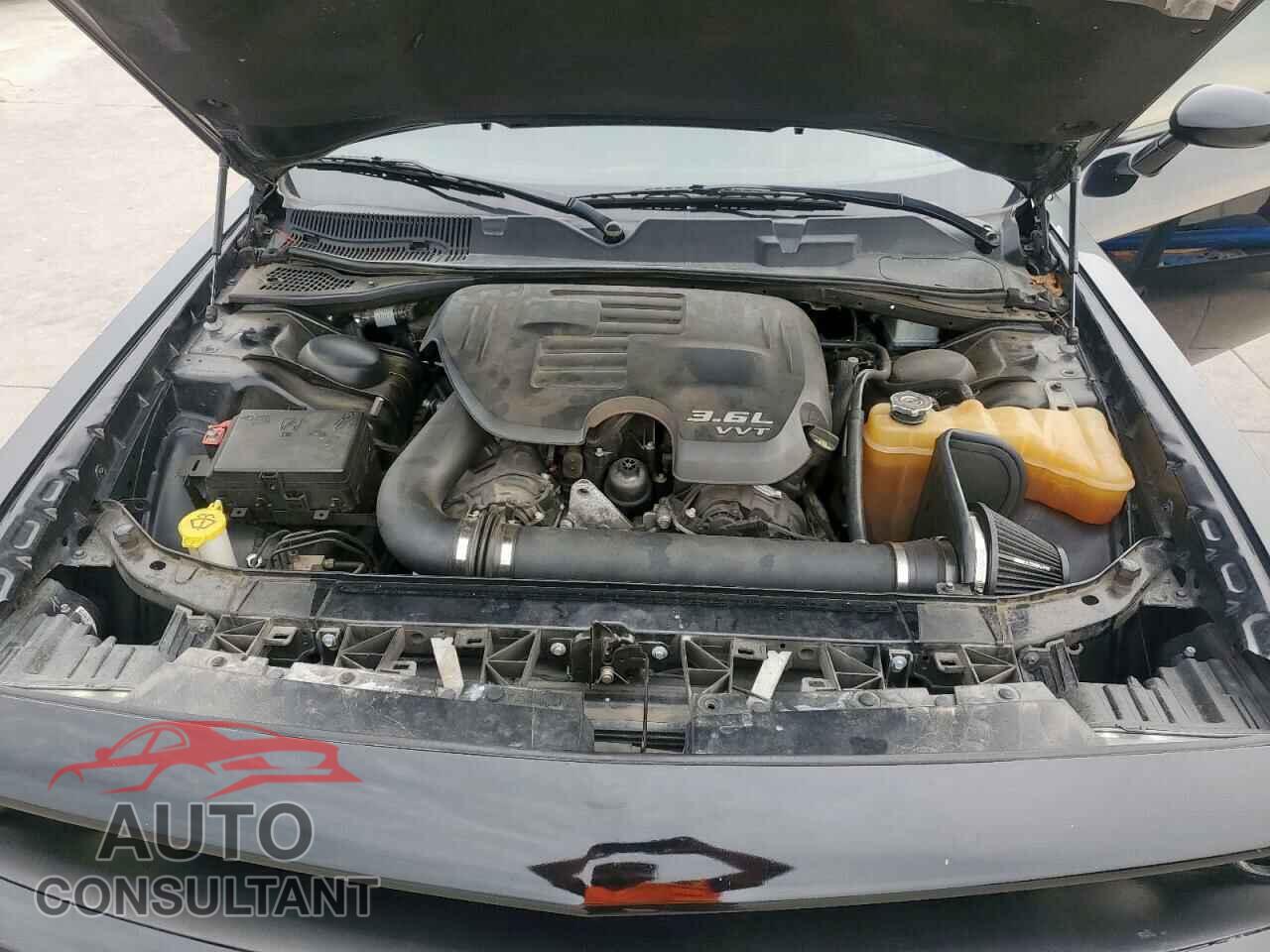 DODGE CHALLENGER 2018 - 2C3CDZAG8JH172005