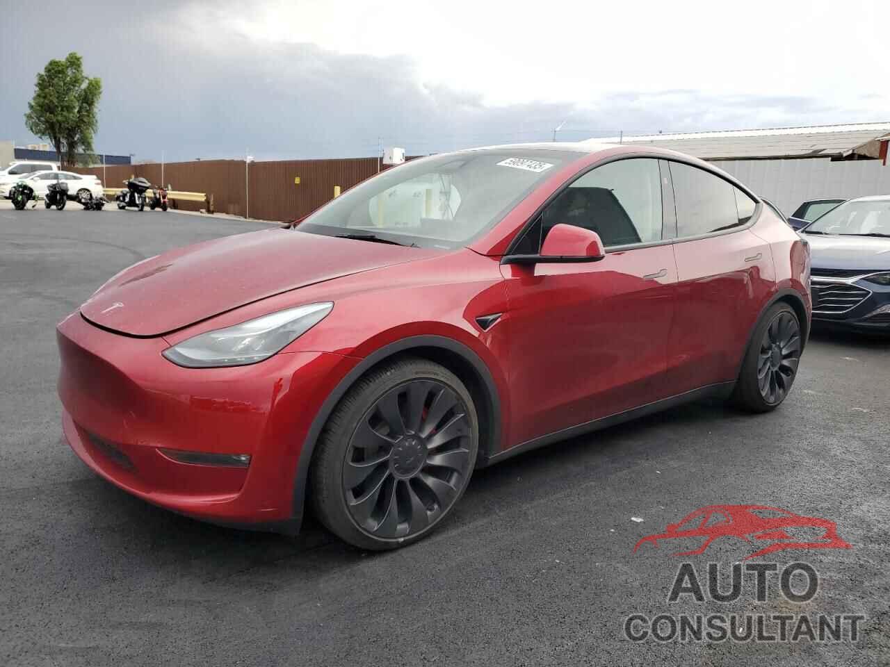 TESLA MODEL Y 2024 - 7SAYGDEF4RF156594