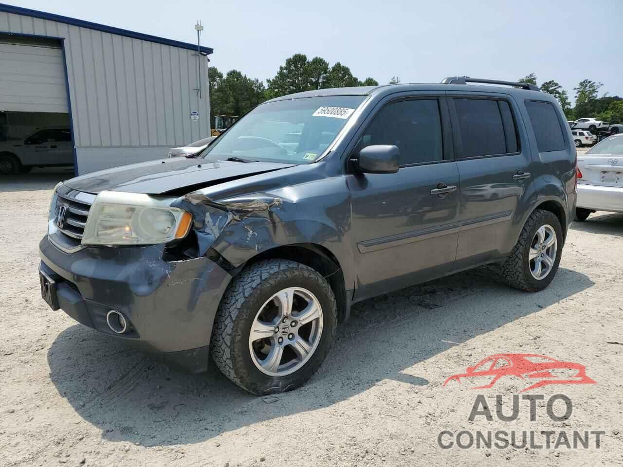 HONDA PILOT 2013 - 5FNYF4H50DB022578