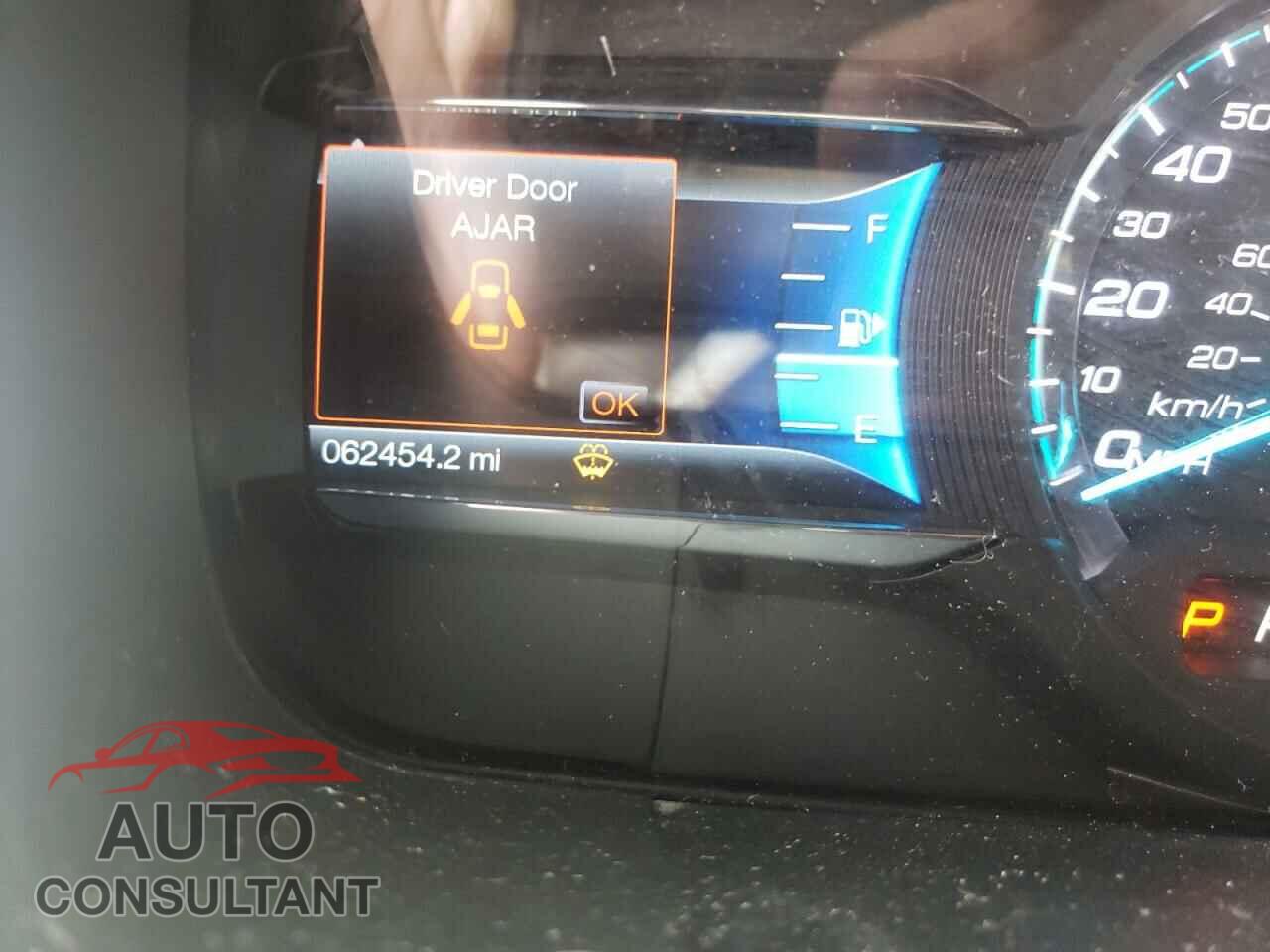 FORD TAURUS 2018 - 1FAHP2E88JG142197