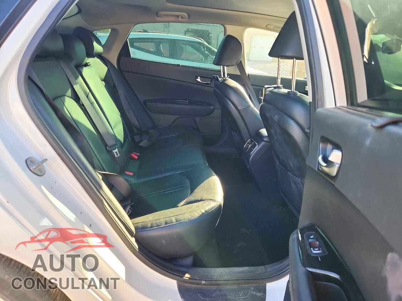 KIA OPTIMA 2017 - KNAGU4LE2H5013622