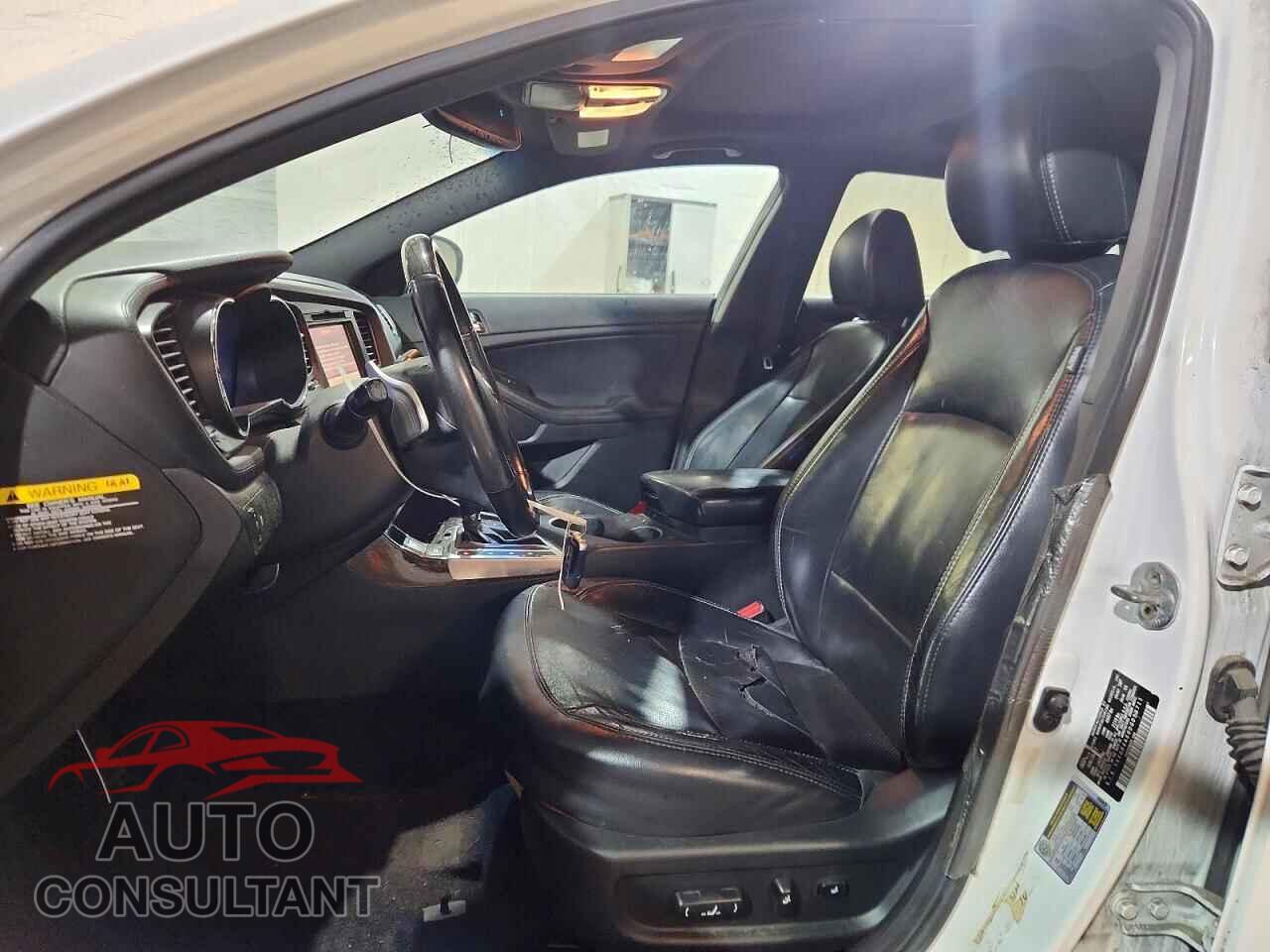KIA OPTIMA 2013 - 5XXGR4A60DG098711