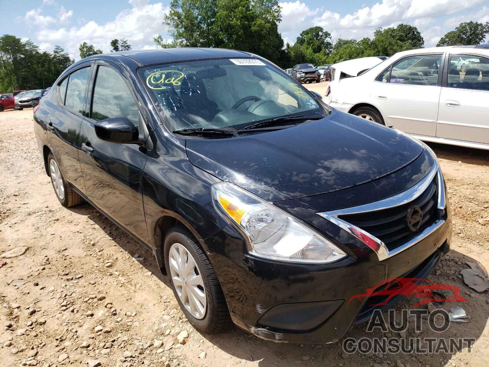 NISSAN VERSA 2017 - 3N1CN7AP6HL808115