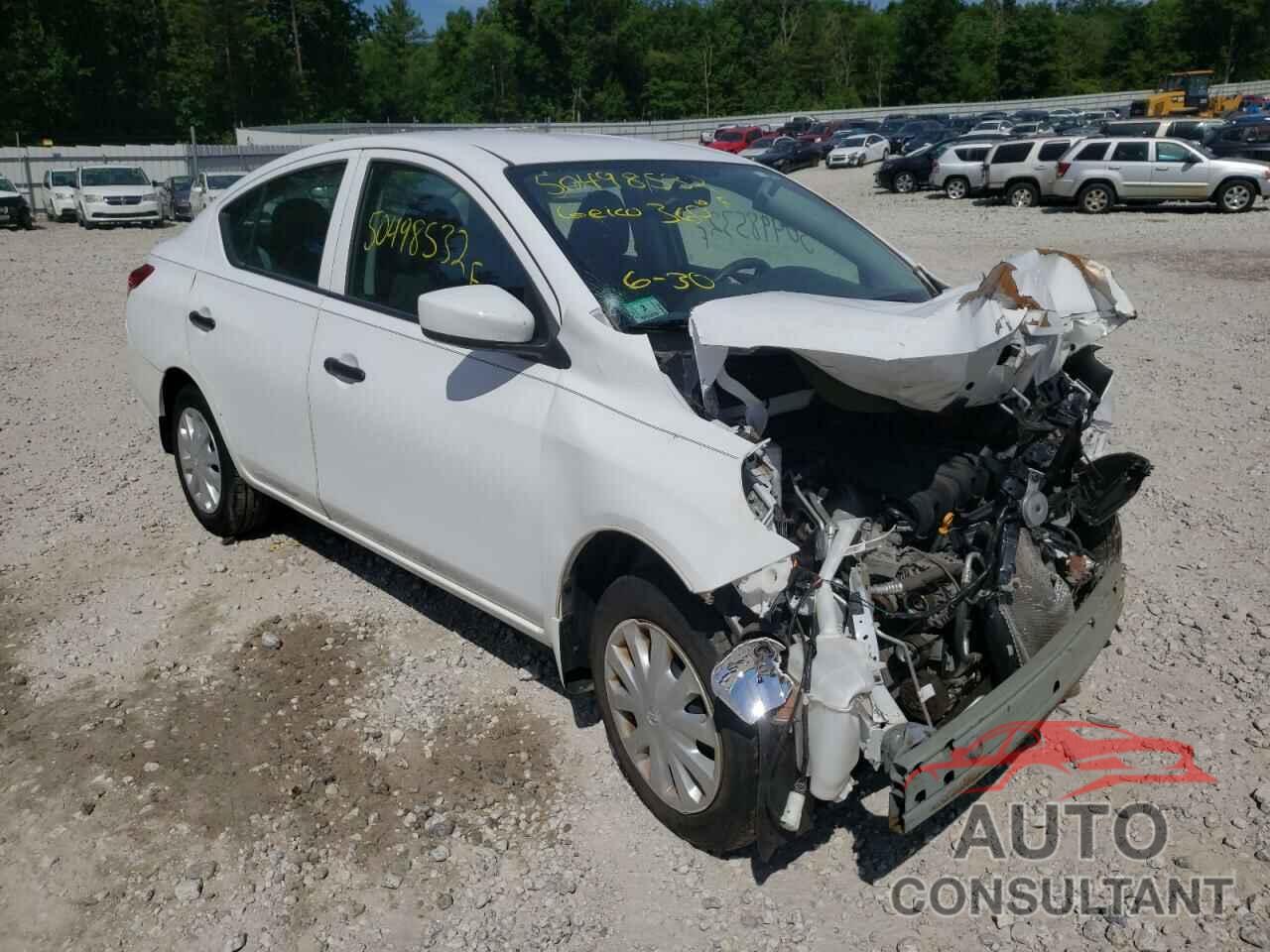 NISSAN VERSA 2018 - 3N1CN7AP1JL858104