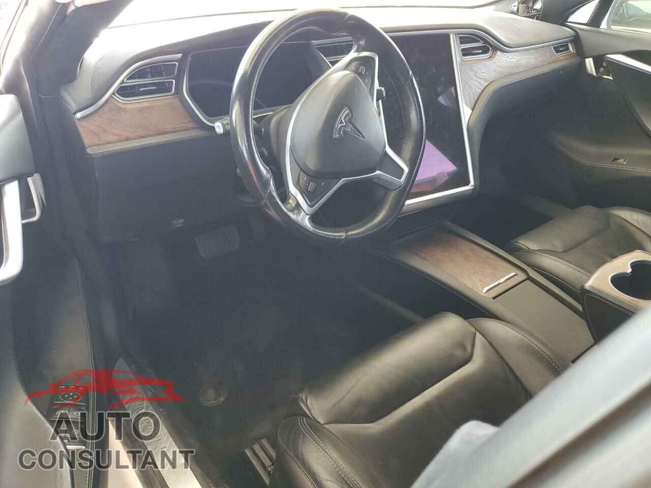 TESLA MODEL S 2017 - 5YJSA1E29HF201107