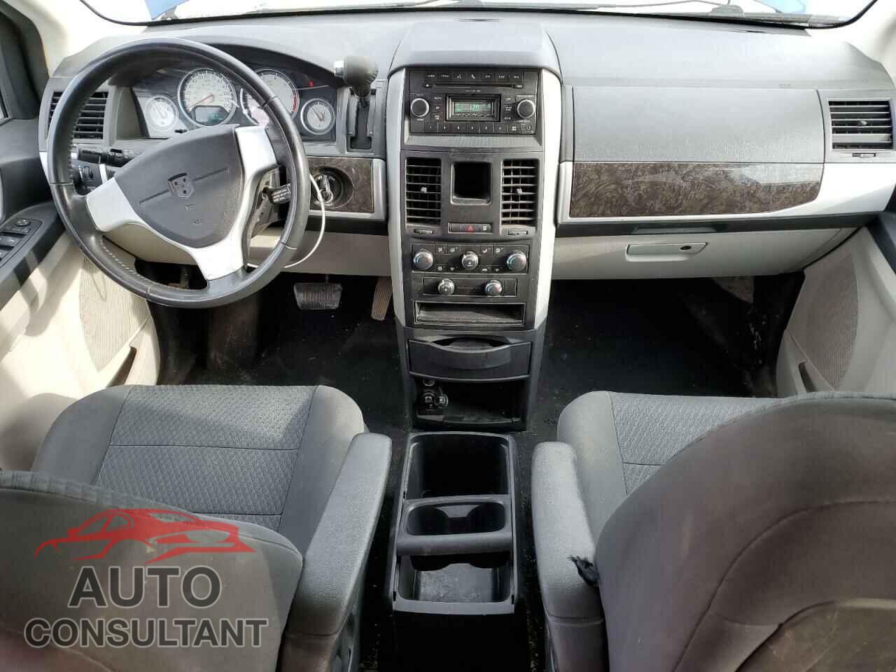 DODGE CARAVAN 2010 - 2D4RN5D11AR434494