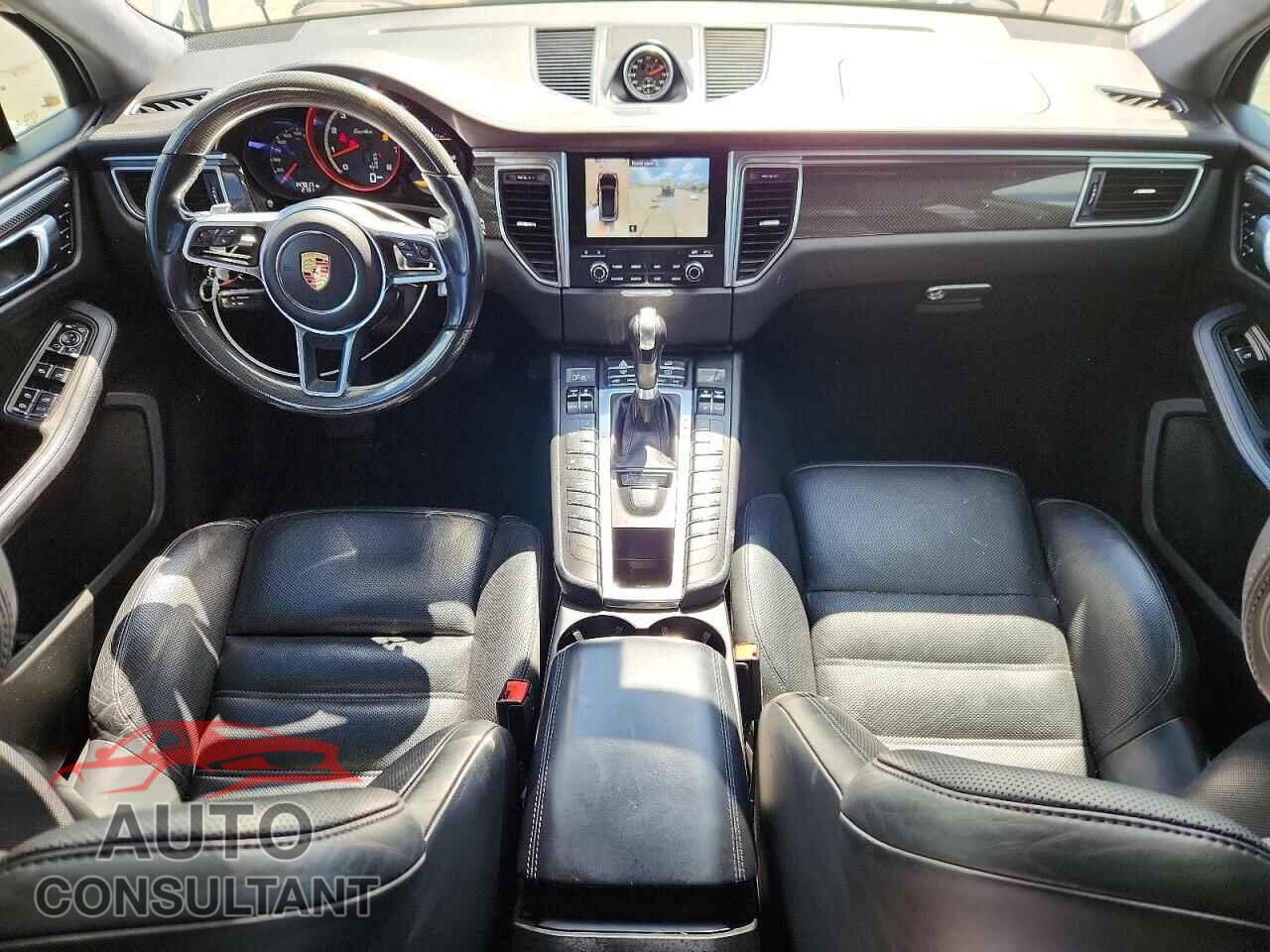 PORSCHE MACAN 2017 - WP1AF2A54HLB60822