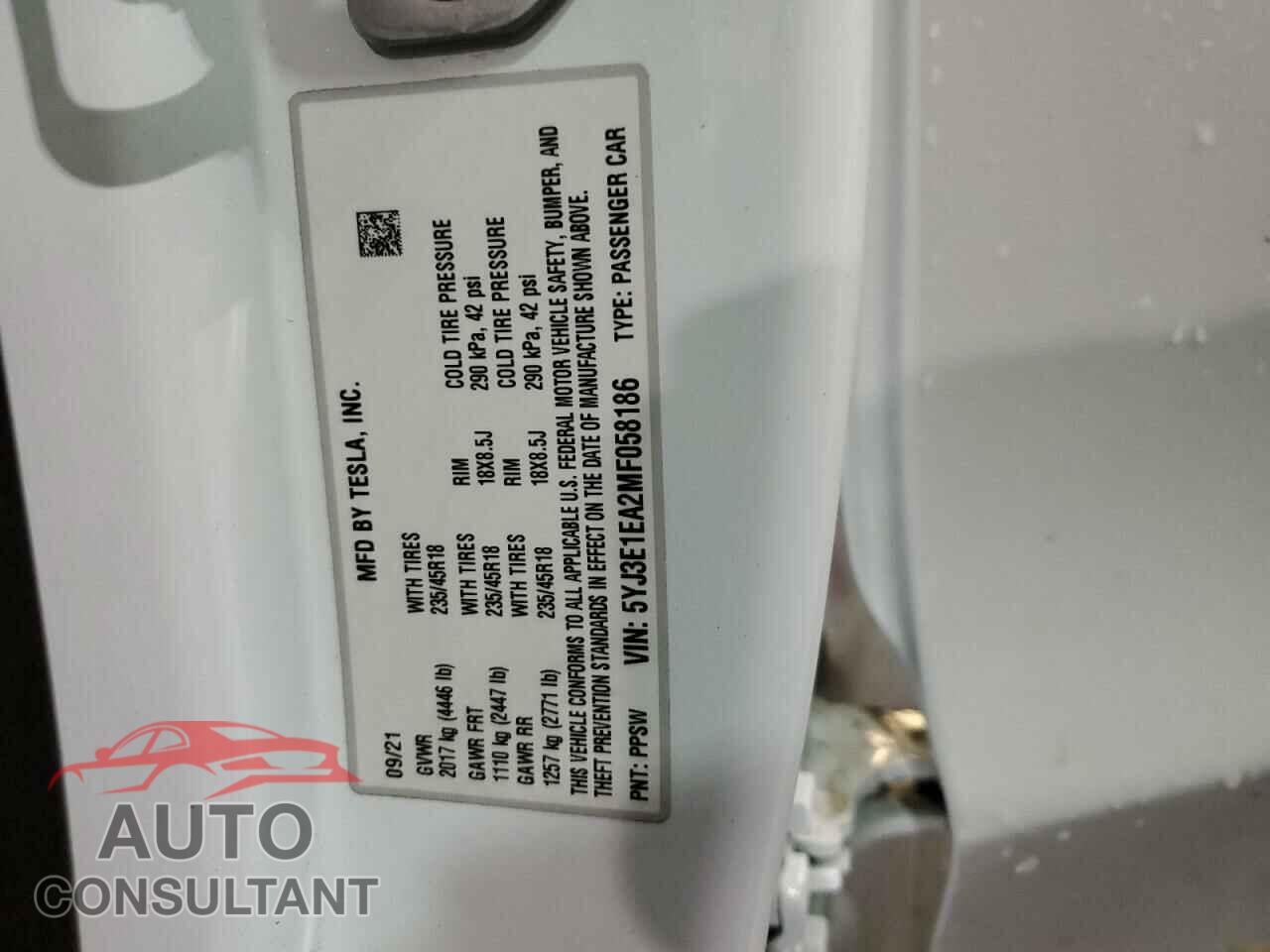 TESLA MODEL 3 2021 - 5YJ3E1EA2MF058186