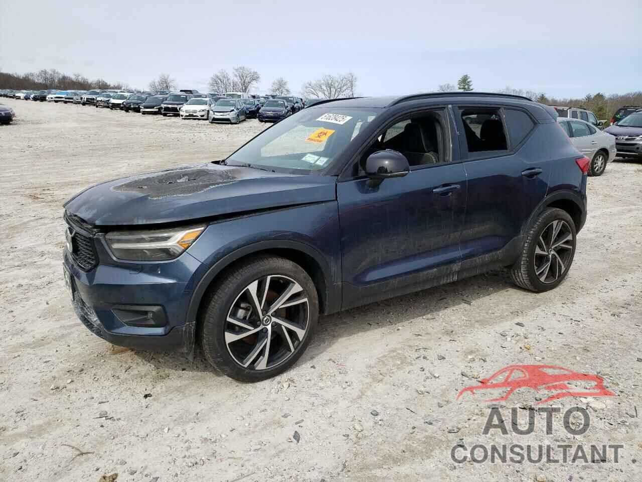 VOLVO XC40 2022 - YV4162UM6N2783586