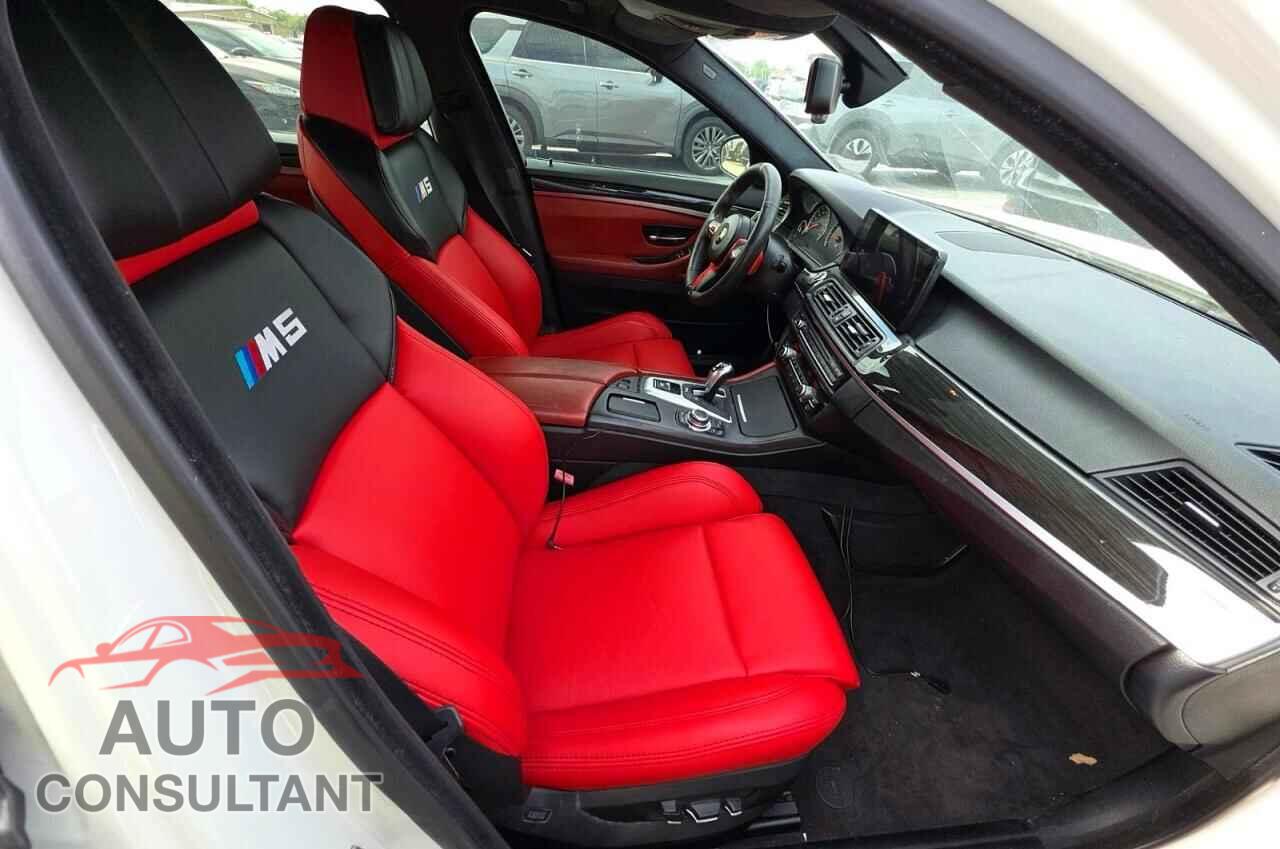 BMW M5 2013 - WBSFV9C51DC772673