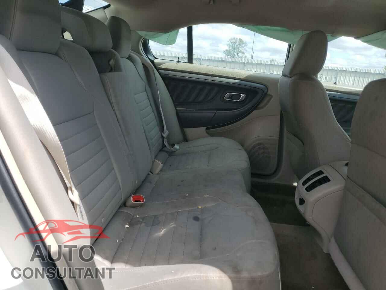 FORD TAURUS 2012 - 1FAHP2DW1CG137667