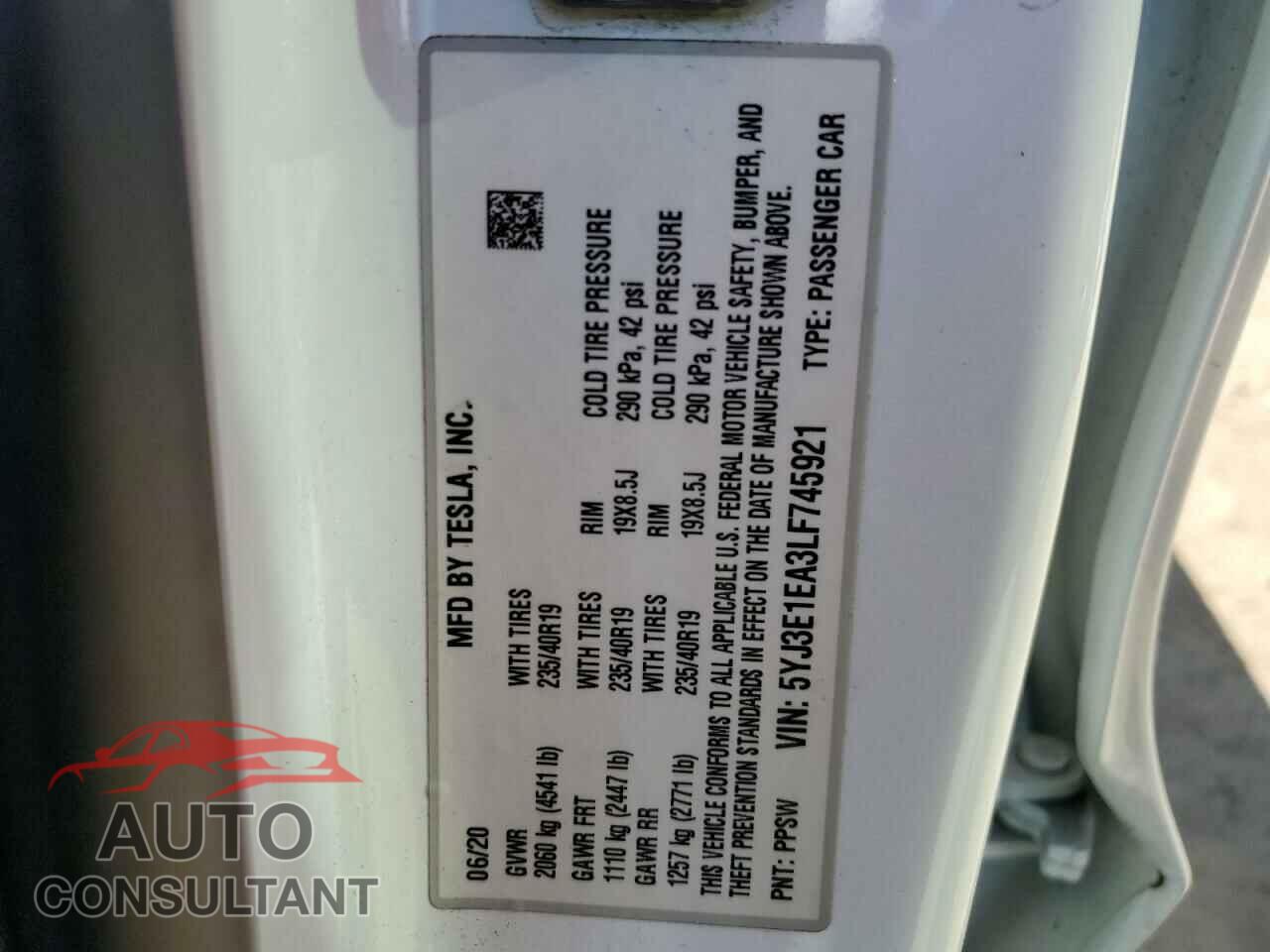 TESLA MODEL 3 2020 - 5YJ3E1EA3LF745921