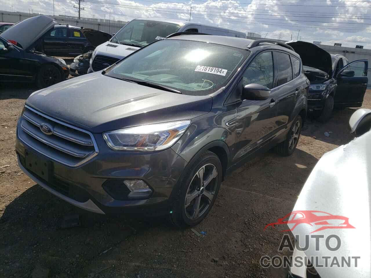 FORD ESCAPE 2017 - 1FMCU9G95HUF03162