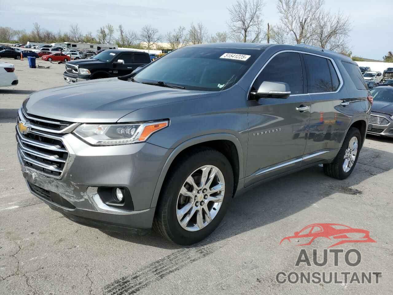 CHEVROLET TRAVERSE 2018 - 1GNEVKKW0JJ131355