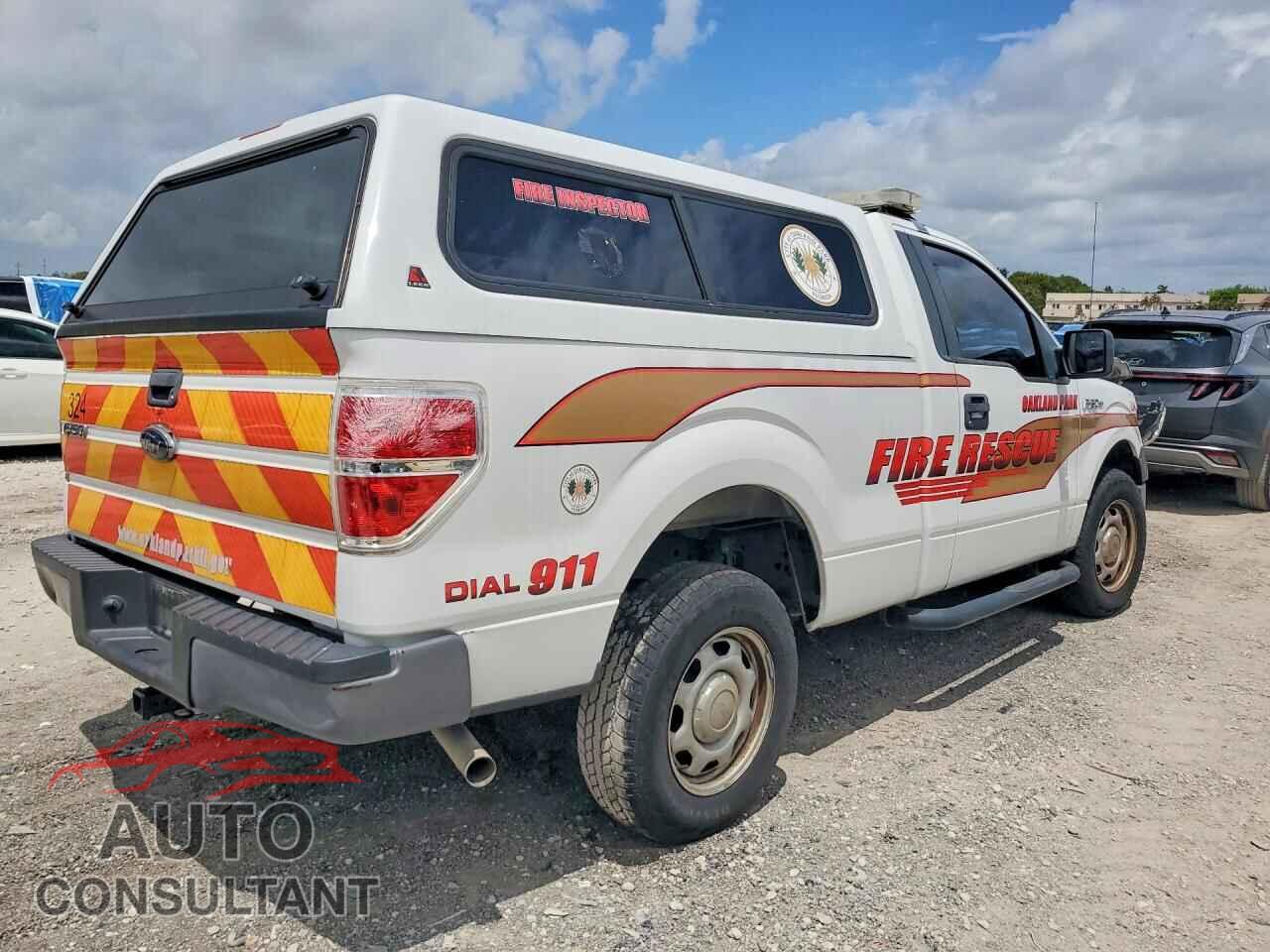 FORD F150 2014 - 1FTMF1CM7EFB70428