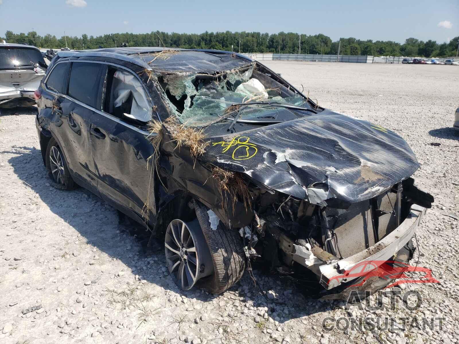 TOYOTA HIGHLANDER 2018 - 5TDJZRFH5JS846795