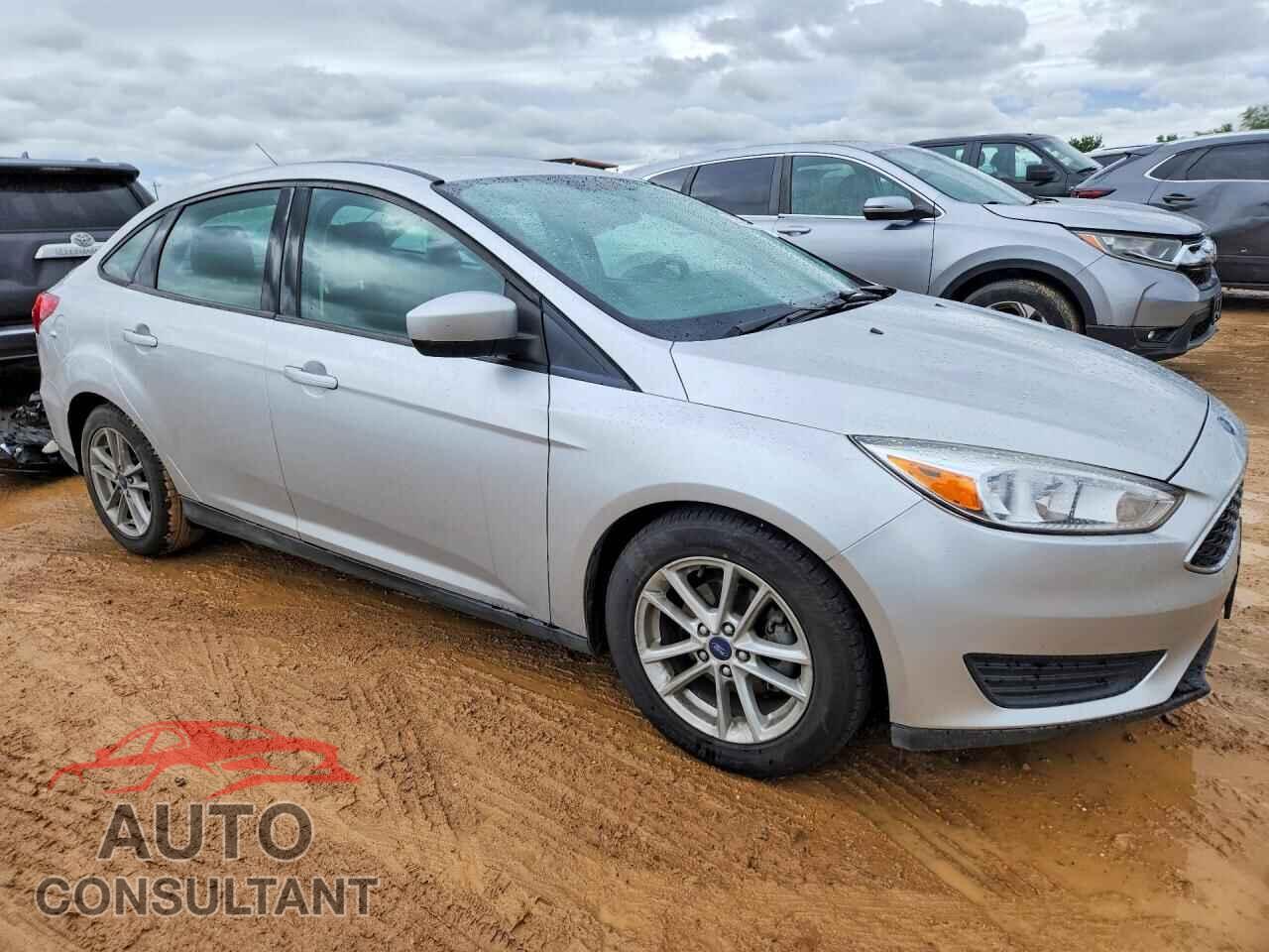 FORD FOCUS 2018 - 1FADP3FE3JL214312