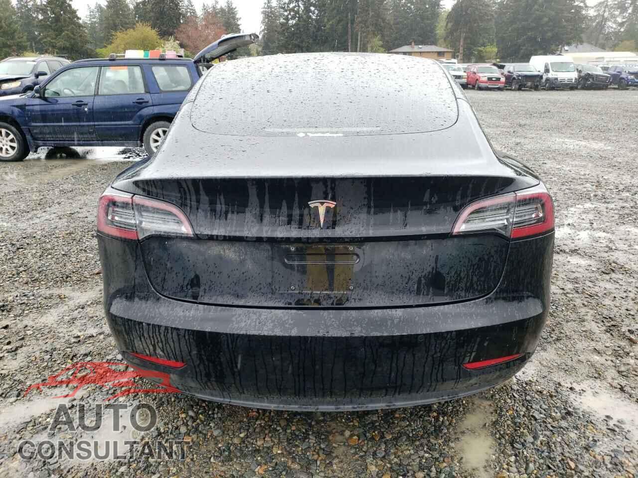 TESLA MODEL 3 2018 - 5YJ3E1EA3JF157045