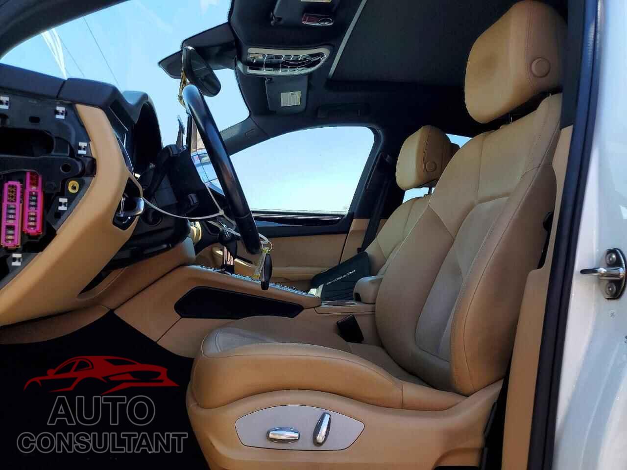 PORSCHE MACAN 2018 - WP1AA2A57JLB02269