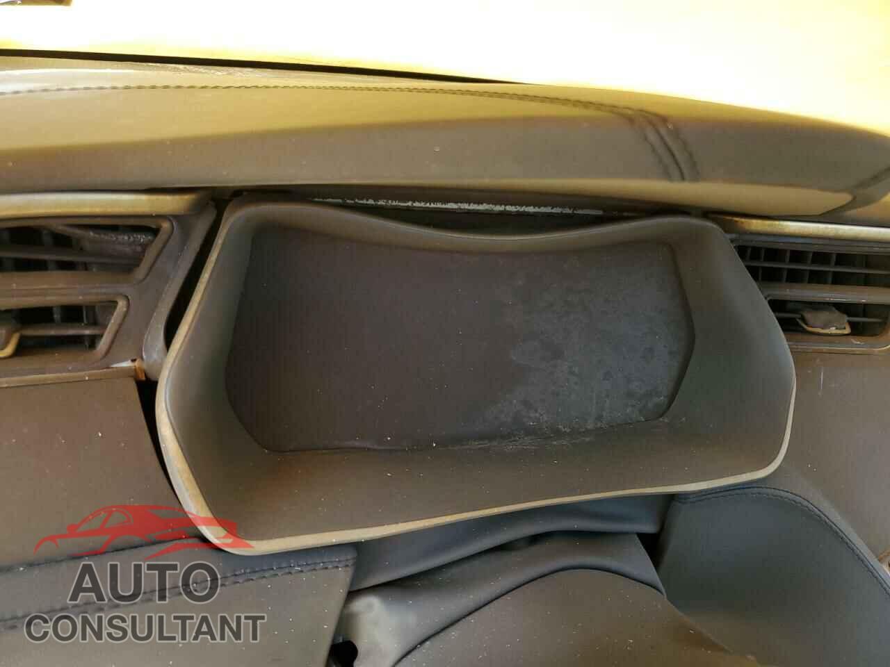 TESLA MODEL S 2017 - 5YJSA1E21HF207452