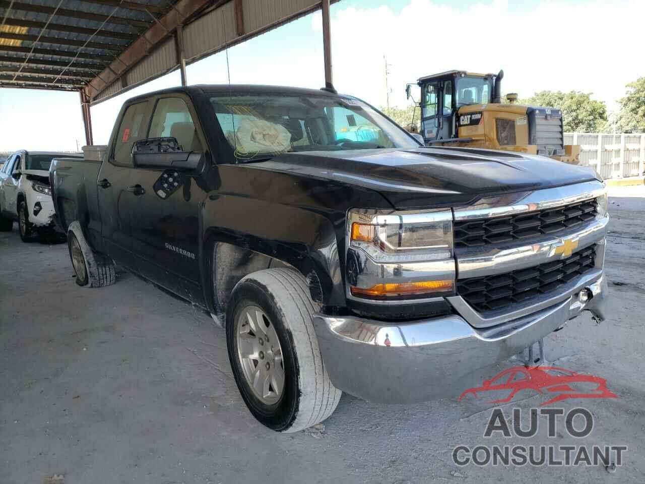 CHEVROLET SILVERADO 2018 - 1GCRCREC6JZ175212