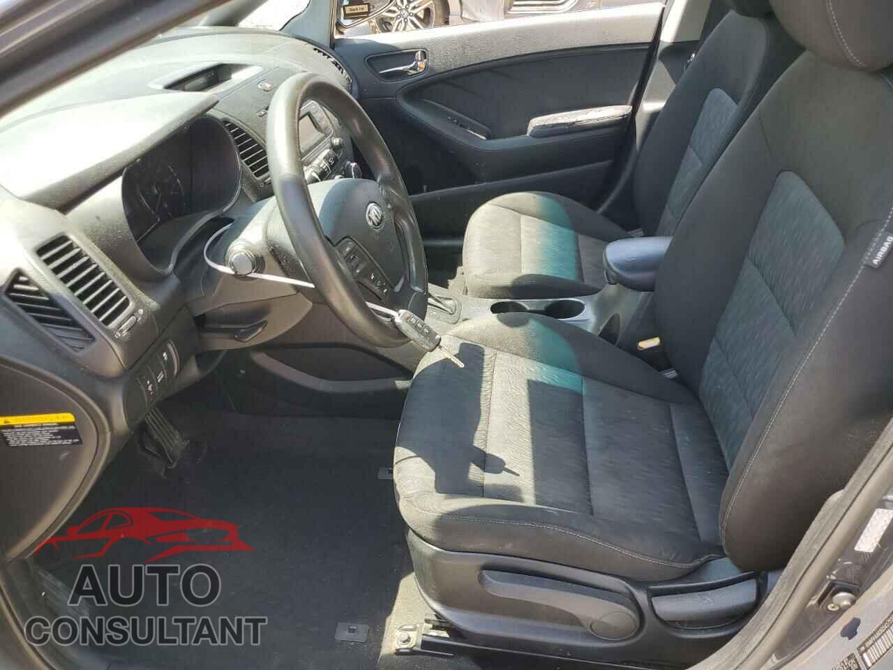 KIA FORTE 2016 - KNAFK4A63G5457555