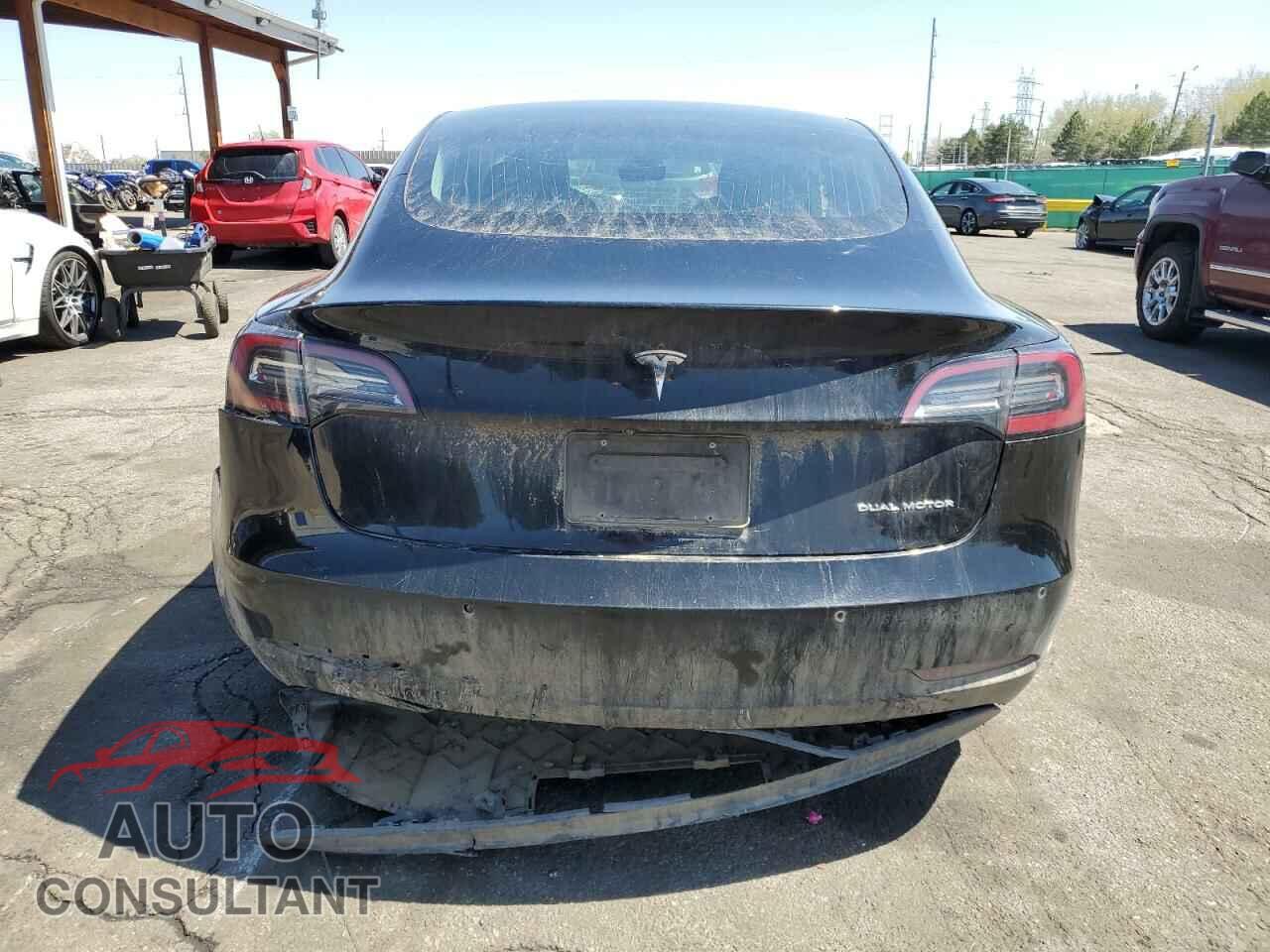 TESLA MODEL 3 2019 - 5YJ3E1EB8KF451535