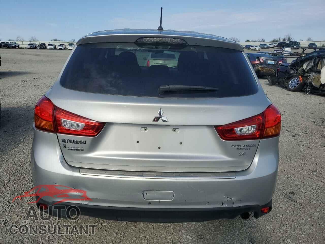 MITSUBISHI OUTLANDER 2015 - 4A4AP3AW2FE052755