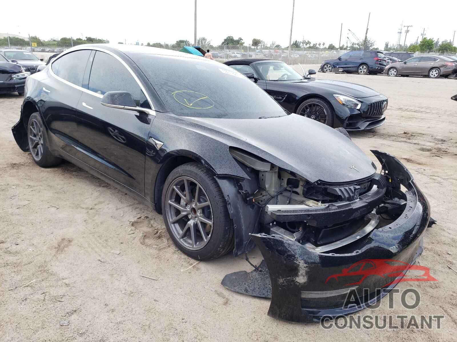 TESLA MODEL 3 2020 - 5YJ3E1EA0LF611156