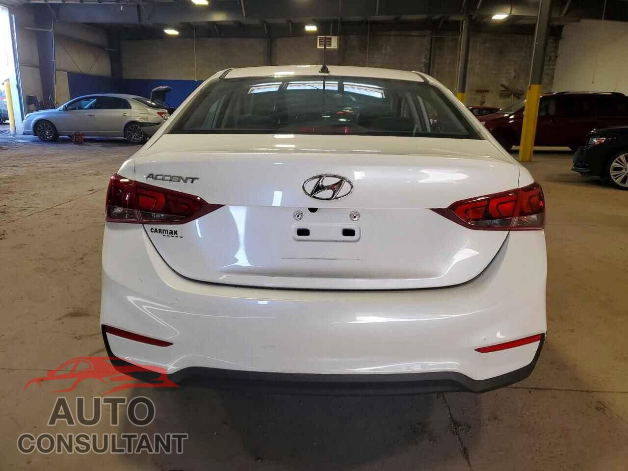 HYUNDAI ACCENT 2019 - 3KPC24A36KE049771