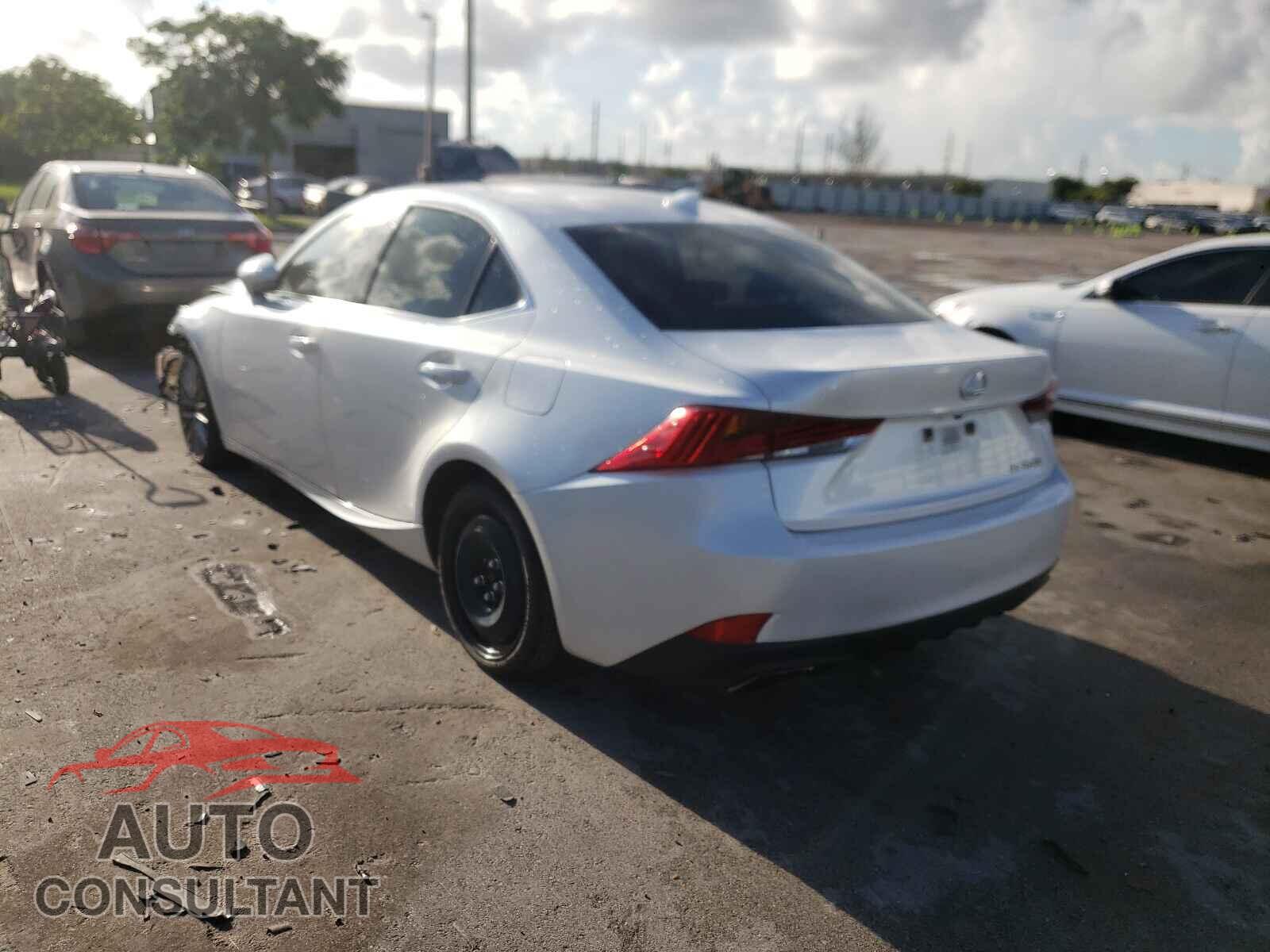LEXUS IS 2017 - JTHBA1D21H5059949
