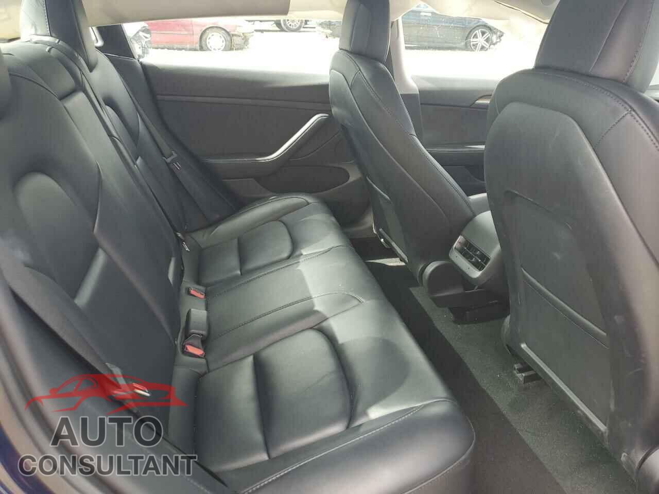 TESLA MODEL 3 2023 - 5YJ3E1EA8PF449069