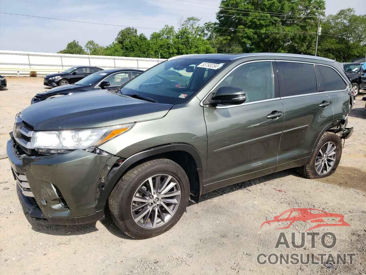 TOYOTA HIGHLANDER 2018 - 5TDJZRFH3JS862638