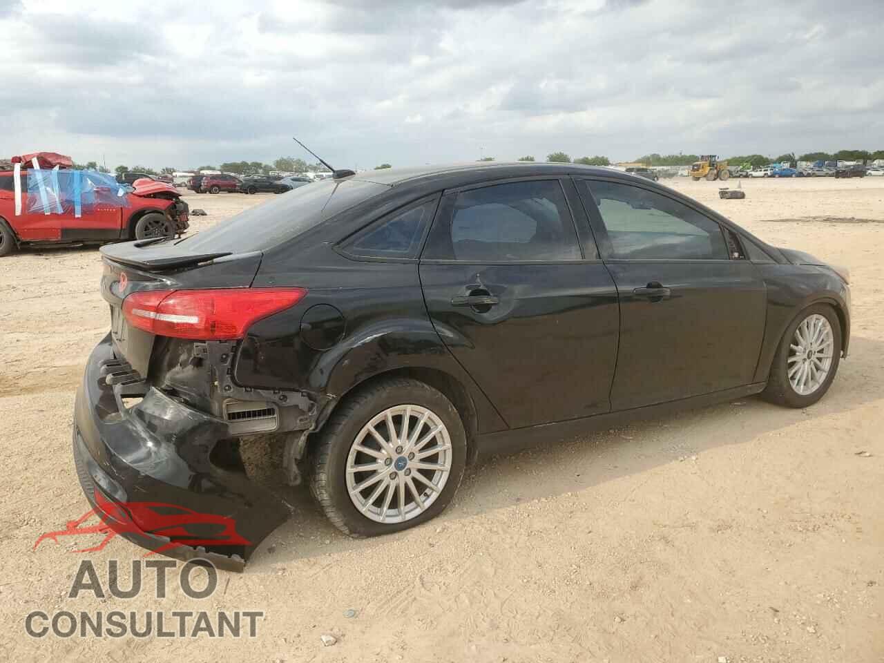 FORD FOCUS 2017 - 1FADP3F25HL210245