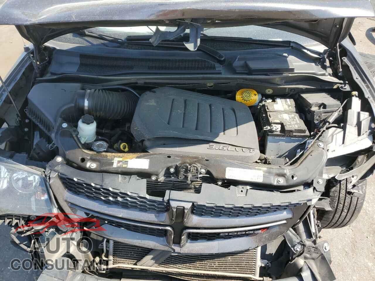 DODGE CARAVAN 2019 - 2C4RDGEG0KR556540