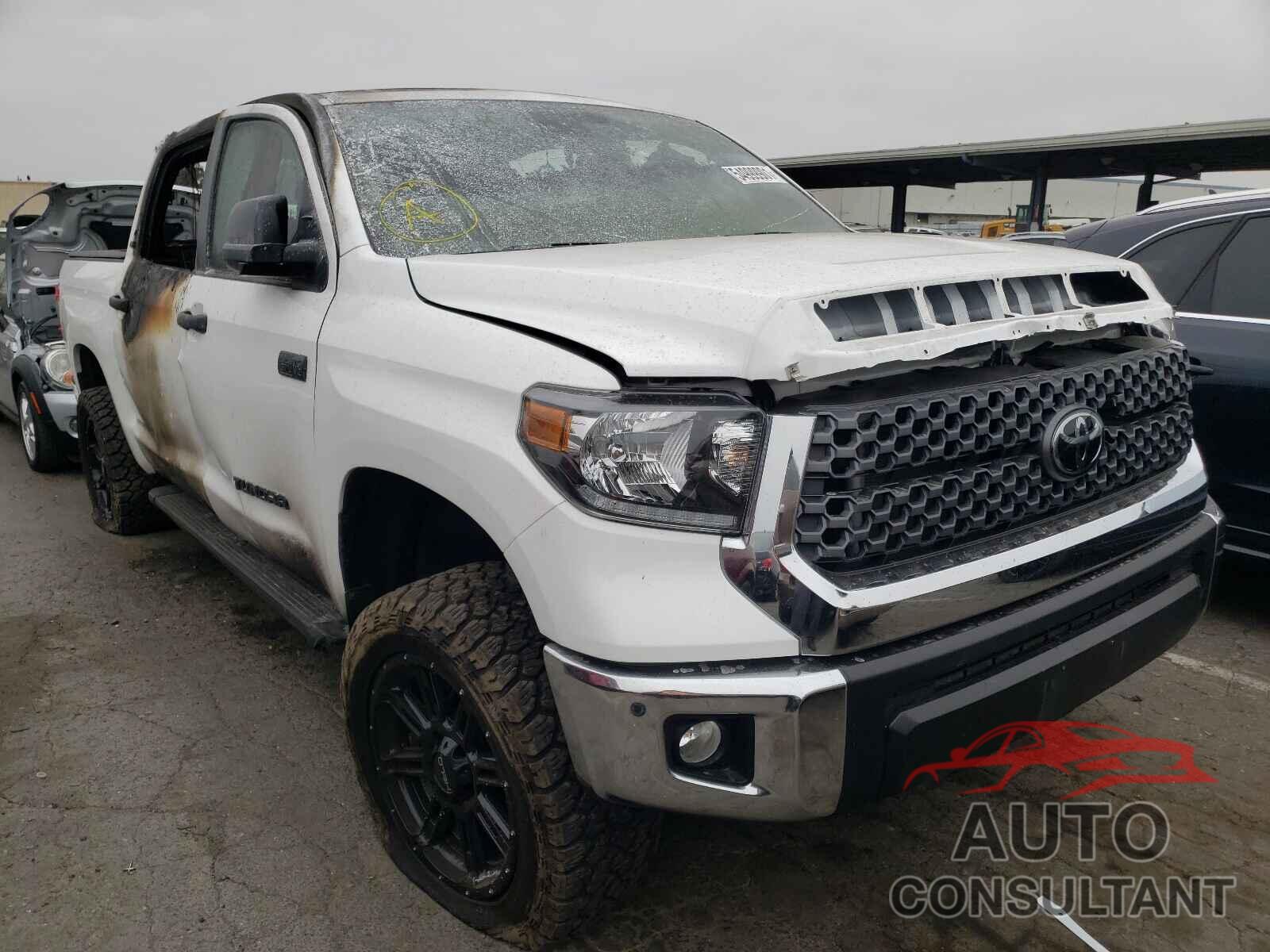 TOYOTA TUNDRA 2021 - 5TFDY5F18MX956198