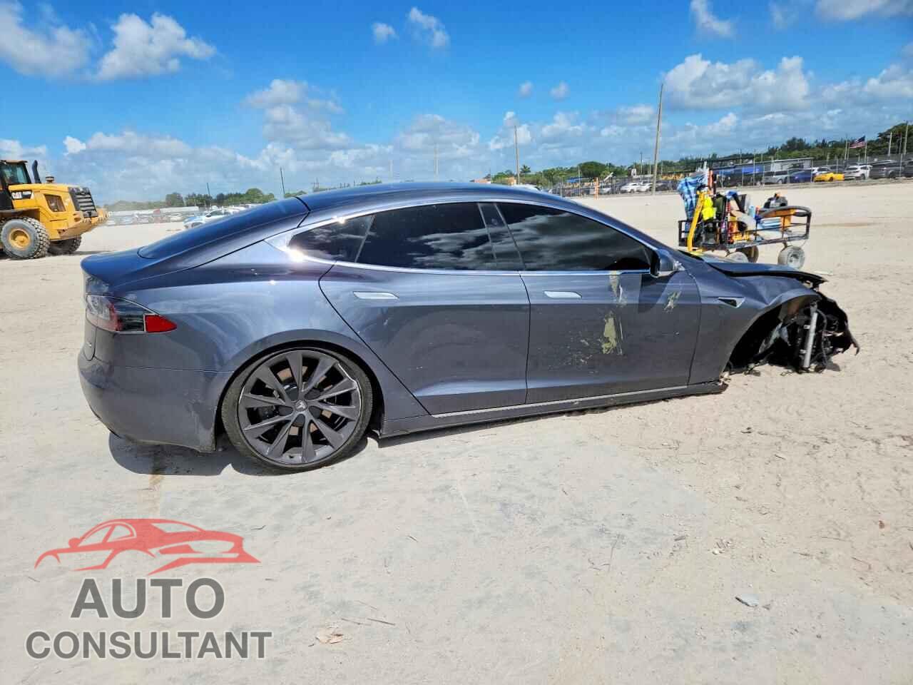 TESLA MODEL S 2019 - 5YJSA1E28KF305109