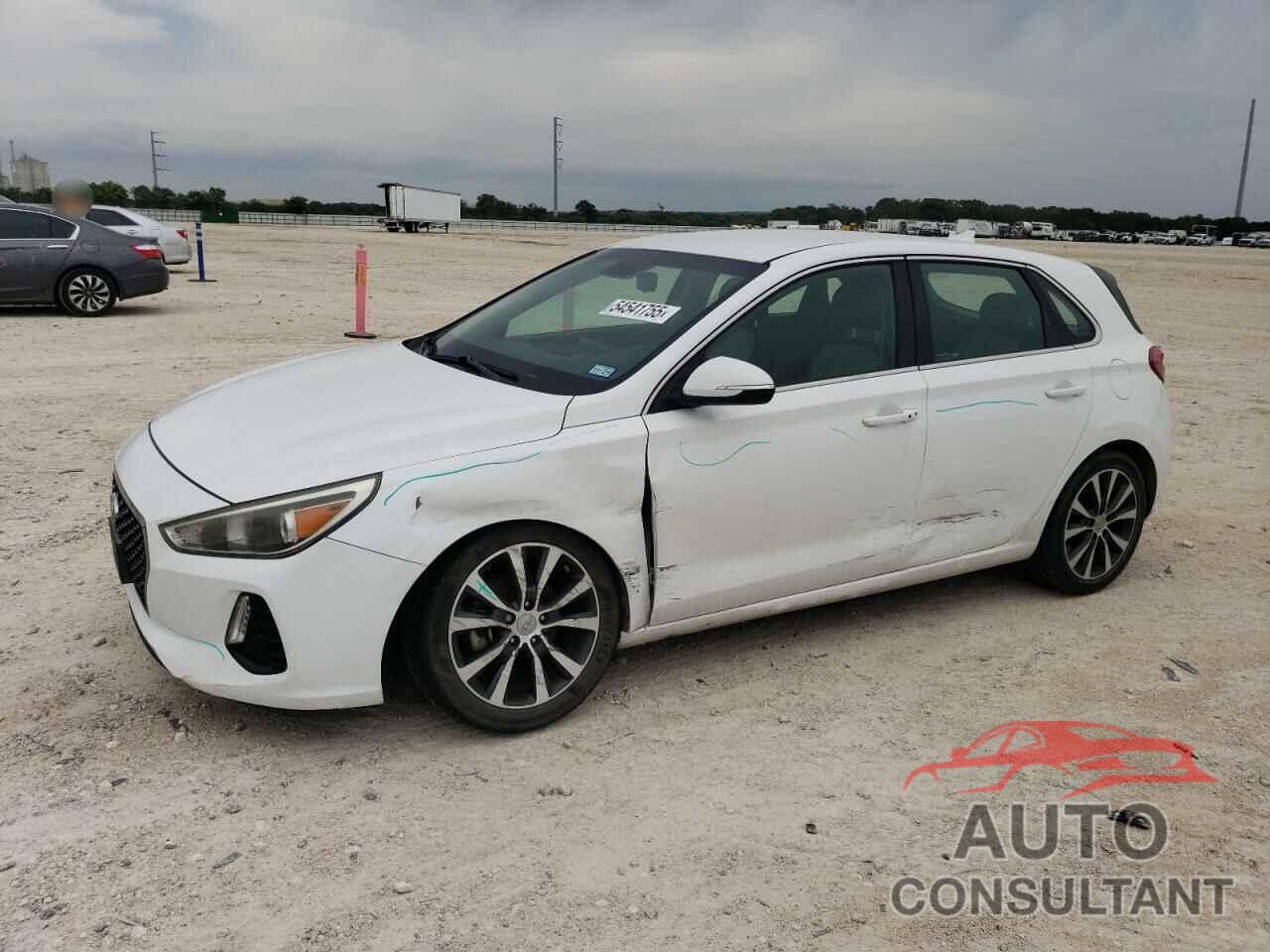 HYUNDAI ELANTRA 2018 - KMHH35LE6JU032004