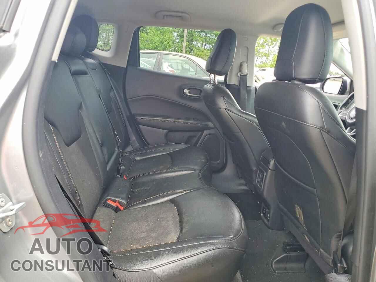 JEEP COMPASS 2020 - 3C4NJDBB6LT217634