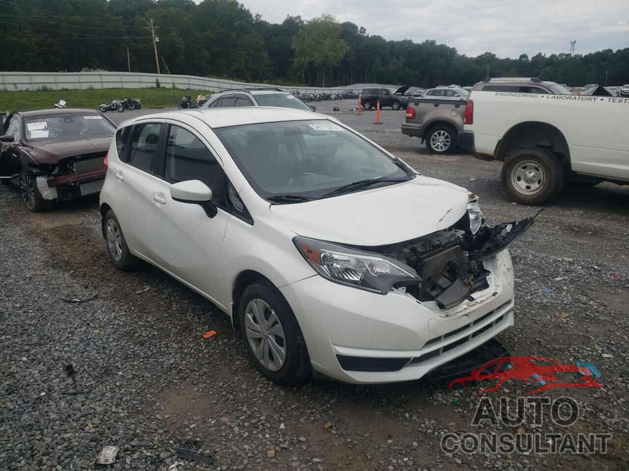 NISSAN VERSA 2018 - 3N1CE2CP1JL361229