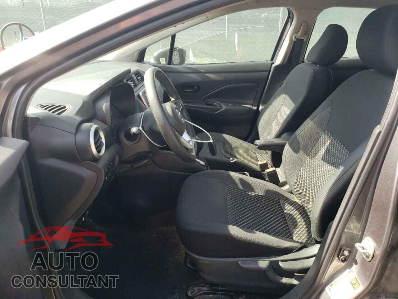 NISSAN VERSA 2020 - 3N1CN8DV9LL802432