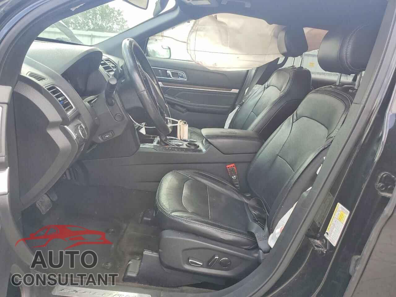 FORD EXPLORER 2017 - 1FM5K7F80HGC07055