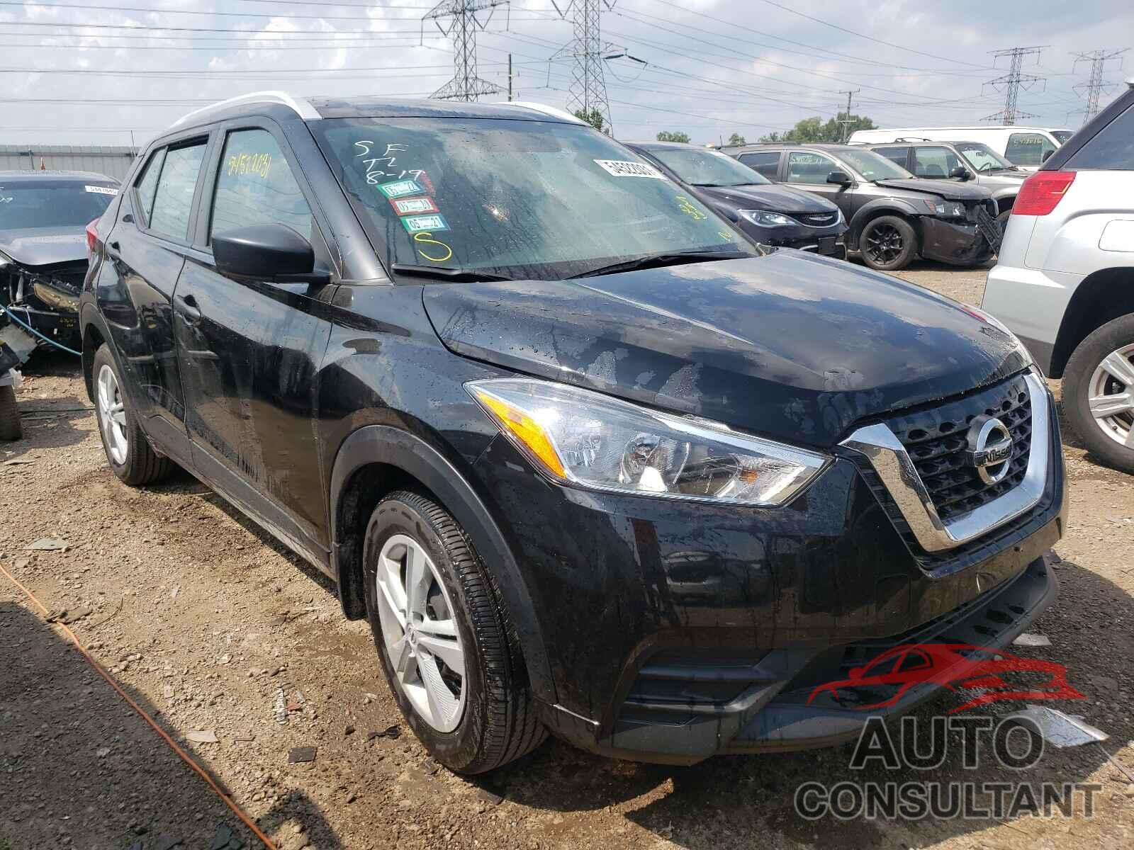 NISSAN KICKS 2018 - 3N1CP5CU9JL535582