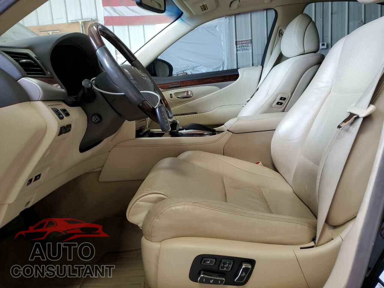LEXUS LS460 2013 - JTHCL5EF7D5019554
