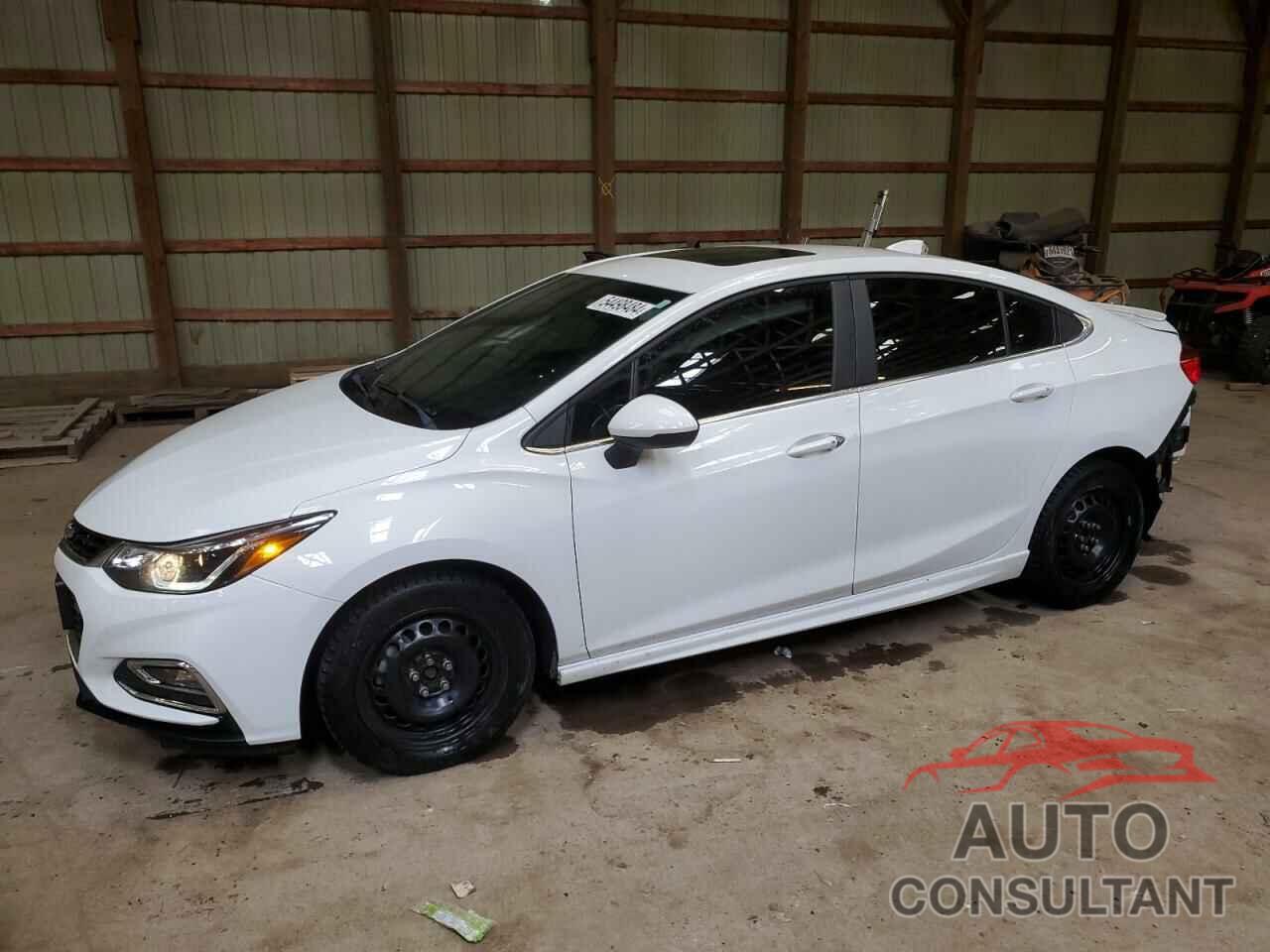 CHEVROLET CRUZE 2018 - 1G1BE5SM2J7115823