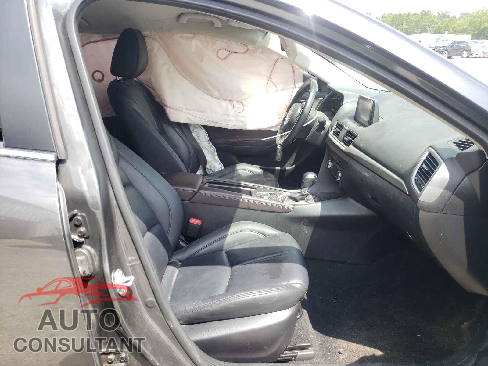 MAZDA 3 2017 - JM1BN1V71H1101284