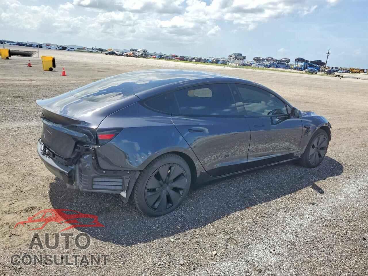 TESLA MODEL 3 2024 - 5YJ3E1EA7RF765601