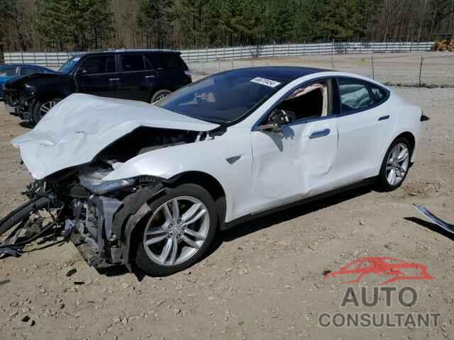 TESLA MODEL S 2014 - 5YJSA1H19EFP50272